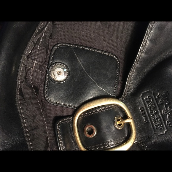 Black Coach Shoulder Bag - Picture 6 of 6